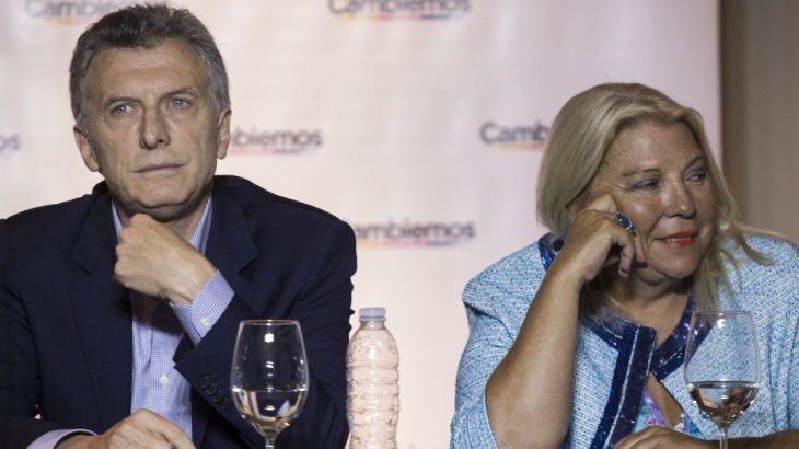 Carrió habla "con todos" los referentes de Juntos con el Cambio, salvo con Macri.