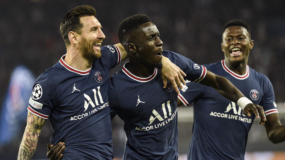 Gol de Messi y triunfo de PSG en la Champions League - Vimarsana News