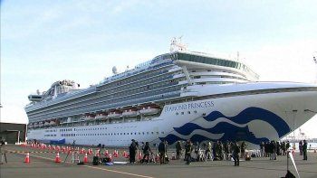 El Crucero Diamond Princess transportaba 3.700 pasajeros que quedaron en cuarentena.