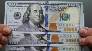 El dólar MEP y el CCL cerraron en baja, aunque no evitaron su tercer incremento semanal consecutivo