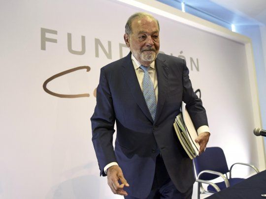 Carlos Slim decidió aumentar su participación accionaria en un negocio de refinación petrolera.