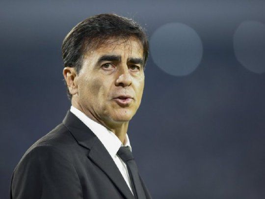 Gustavo Quinteros, el DT que quiere Boca.