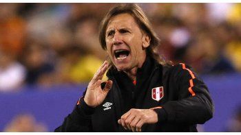 Perú recibirá a Bolivia desde las 23.15.