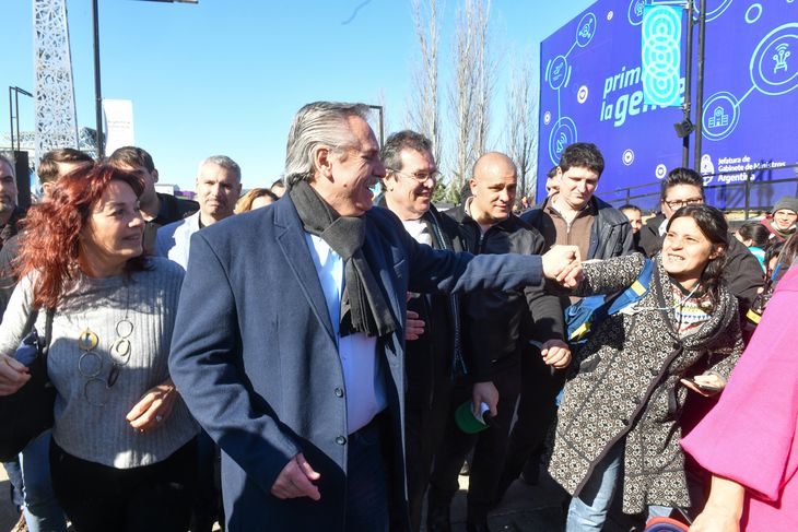 alberto-fernandez-tecnopolis-2022jpg