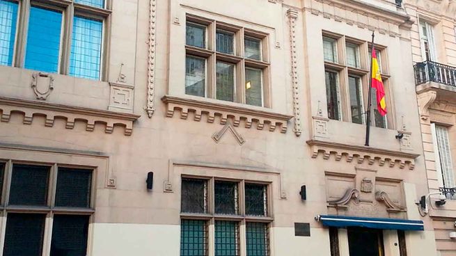 Consulado de España en Argentina.