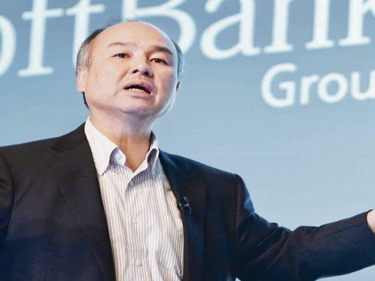 complicado. Masayoshi Son es el presidente de Softbank. A las p&eacute;rdidas del grupo se suma el embate de su nuevo socio Elliott Management.