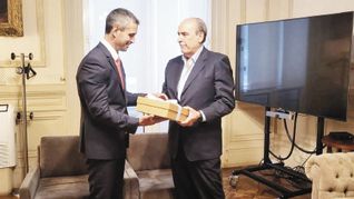ámbito.com | P9 - Francos - Menem L_opt.jpeg