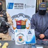 Prefectura con el oro encontrado en Santa Cruz