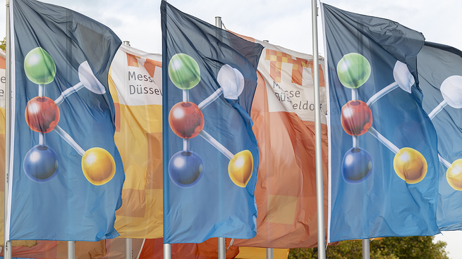 La K 2025. El imponente predio ferial de Messe Düsseldorf ya palpita lo que será una nueva edición récord: más de 3.200 expositores de 66 países ocuparán los 18 pabellones.&nbsp;