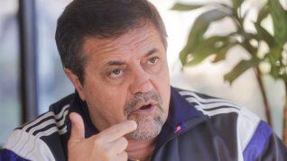 Caruso Lombardi estalló tildó a Rosario Central de campeón de la Copa Seca Nucas Caruso Lombardi estalló tildó a Rosario Central de campeón de la Copa Seca Nucas