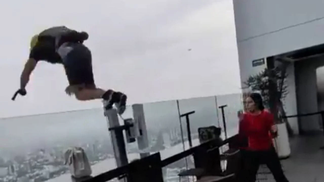 Escándalo por salto en hotel RIU de Guadalajara.