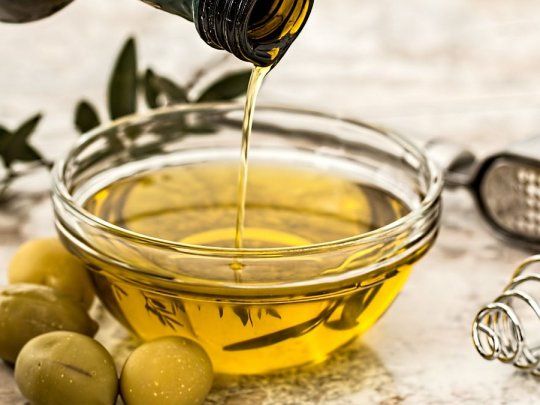 Se comprobó que el producto presentaba los rótulos, perteneciente al aceite de oliva virgen fino&nbsp;La Madrileña, que fue dado de baja en 2014.