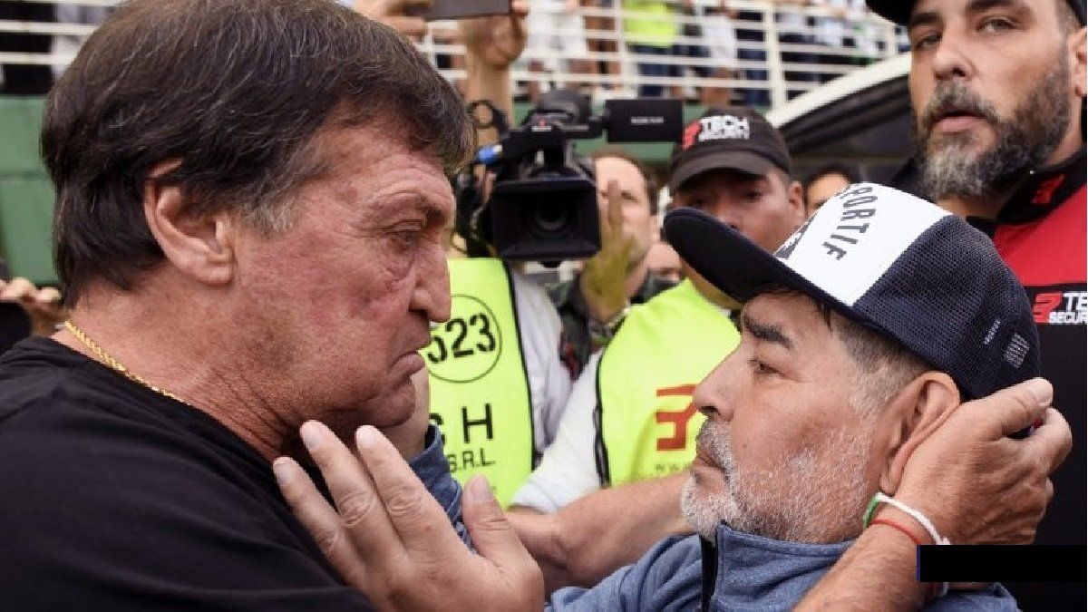 “Diego could not stand the pandemic and I spent it scraping,” Falcioni said when remembering Maradona