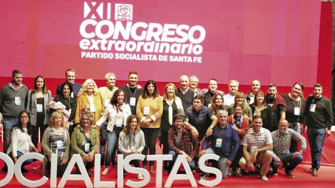 definiciones. El partido socialista reunió a sus principales dirigentes en un encuentro que apuntó a trazar las líneas de acciones de cara a las elecciones del año próximo, cuando intentarán volver a la gobernación perdida en 2019 en manos del peronismo.
