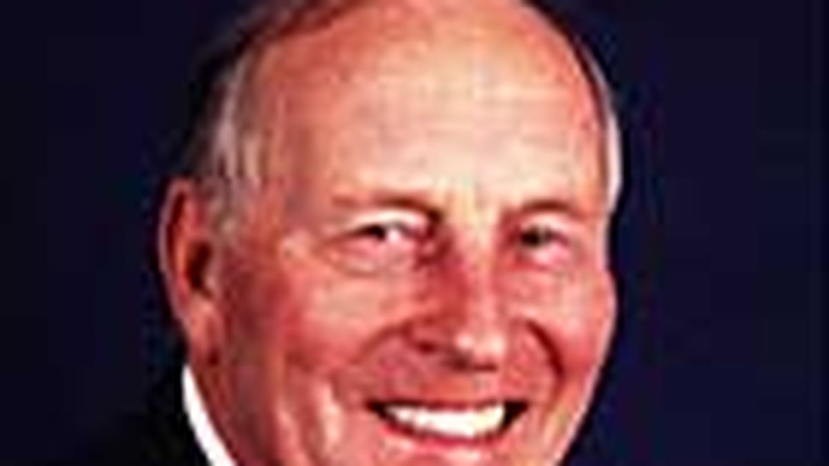 Murió de cáncer de pulmón el estadounidense Allen Carr, el gurú antitabaco