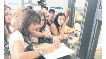 Legisladoras massistas encabezadas por Malena Galmarini presentaron en el Ministerio de Justicia de la Nación un pedido oficial para que al menos una mujer sea nombrada en los cargos vacantes.