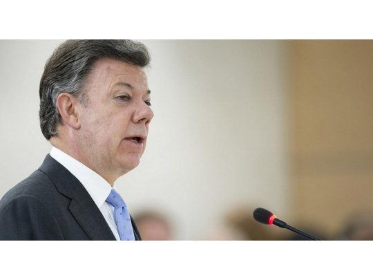 El presidente colombiano puso como condición que la guerrilla libere a los secuestrados que aún mantiene.