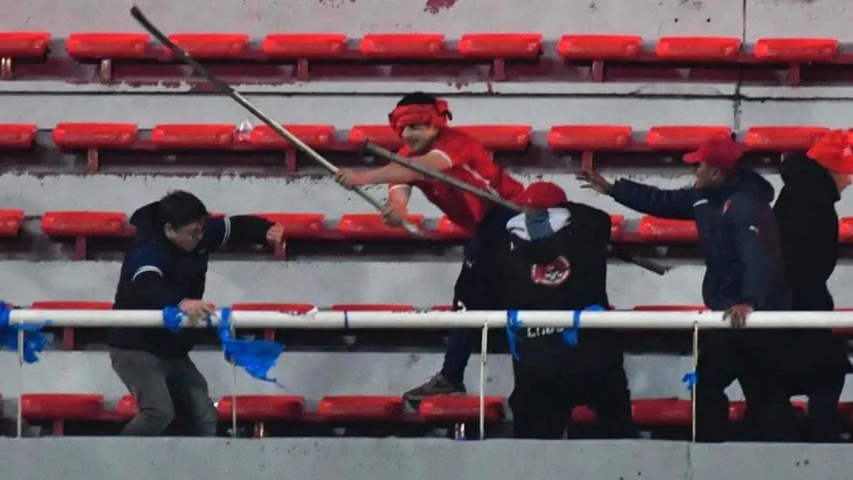 Conmebol ignored warning that can avoid chaos and blood in the party between Independiente and Universidad de Chile