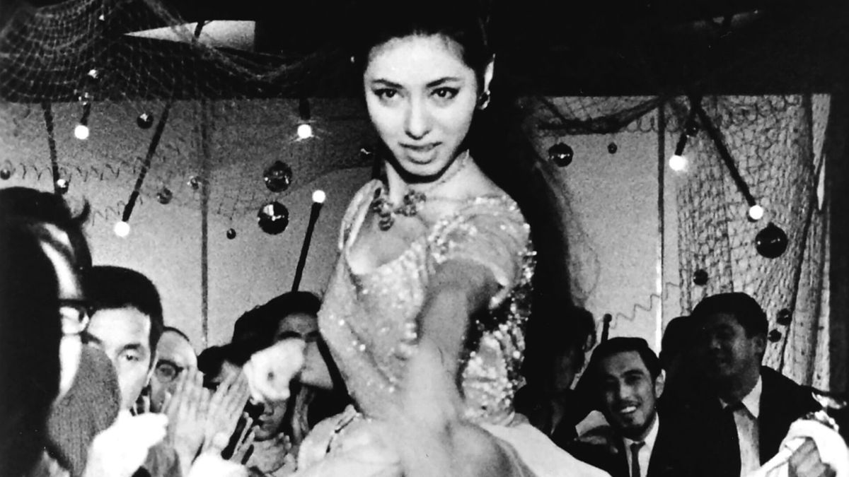 Unmissable cycle of a Japanese worship filmmaker, Seijun Suzuki
