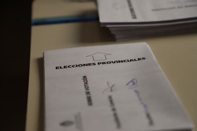 El triunfo de Fuerza Patria en PBA abre una incógnita de cara a las elecciones de octubre. El triunfo de Fuerza Patria en PBA abre una incógnita de cara a las elecciones de octubre.