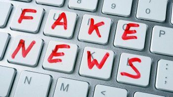 Rusia defiende la ley que penaliza las noticias falsas ante una guerra informativa por Ucrania