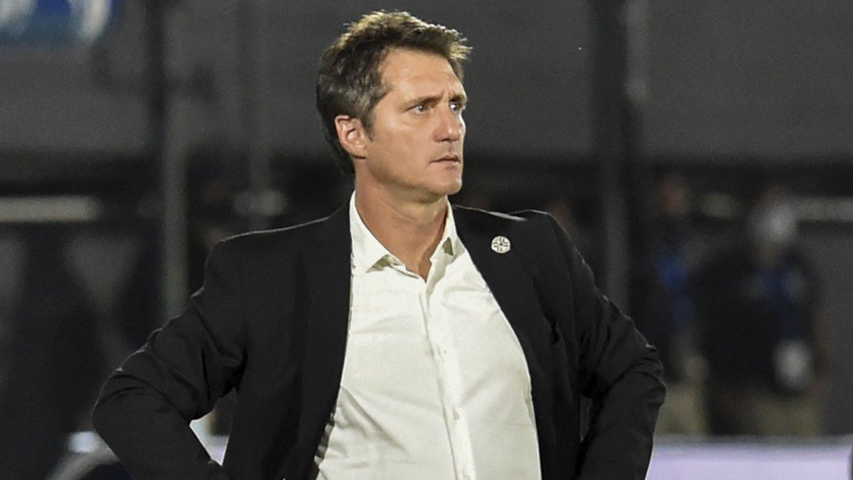 In Paraguay they no longer want Guillermo Barros Schelotto