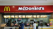 McDonalds lanzó un nuevo menú: los clientes deberán preparar sus propias hamburguesas