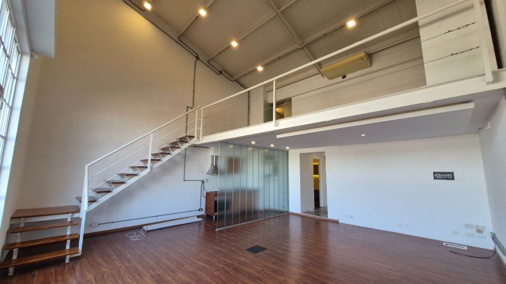 Uno de los lofts allí en venta (Foto Gentileza: Molinero Propiedades) Uno de los lofts allí en venta (Foto Gentileza: Molinero Propiedades)