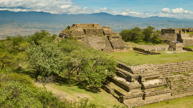 Monte Albán.