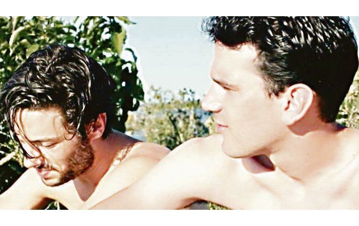 ámbito.com | Esteros. El dúo protagónico de este historia homoerótica, que se pierde en demasiados lugares comunes.