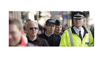 Londres: Policía usará dispositivo para tomar huellas en la calle