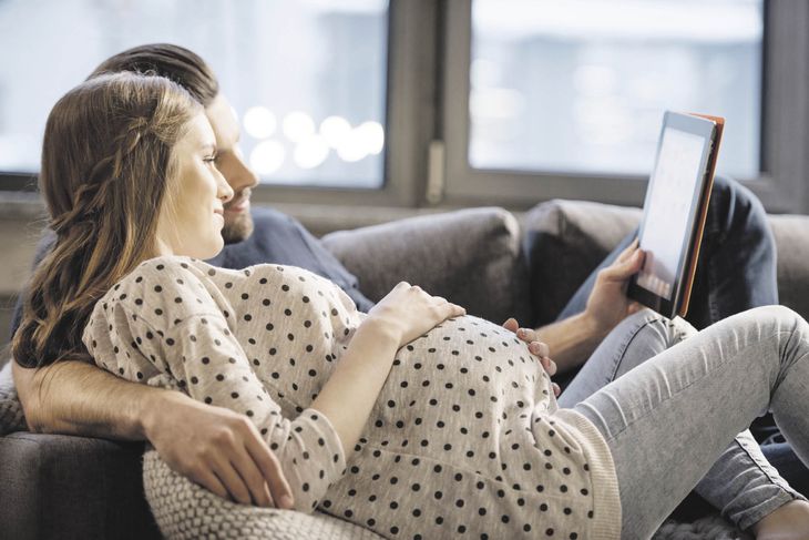 Medida. La decisión implica un régimen más equitativo e inclusivo para quienes son padres.
