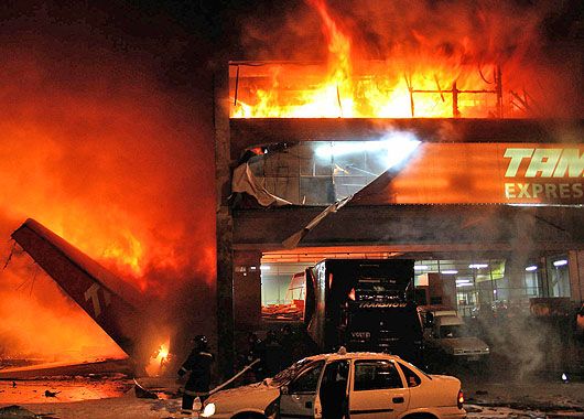 Tragedia en San Pablo: aseguran que podría haber unos 200 muertos (foto 1)