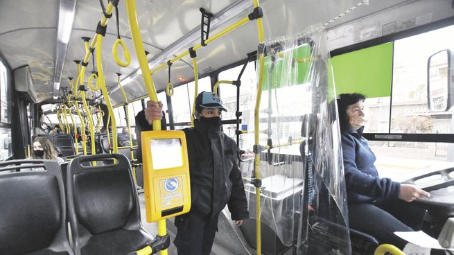 Los colectivos del interior afectados por la eliminación del Fondo Compensador del Transporte.
