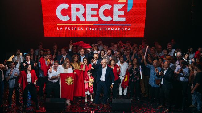 Robert Silva lanzó su precandidatura a la presidencia de Uruguay.