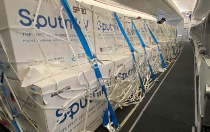 vacunas: aerolineas argentinas confirma un nuevo vuelo a rusia para traer dosis de sputnik v