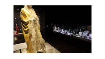 La exposición, dispuesta en dos plantas, permite zambullirse en el mundo de una de las leyendas de la última época de oro de Hollywood.