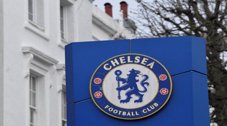 Chelsea is close to signing Omari Kellyman for $24.2 million, while Ian Maatsen, for a total of $44.2 million, making a total of $74.5 million, bordering on the salary limit recently imposed by the Premier League, Chelsea is close to signing Omari Kellyman for $24.2 million, while Ian Maatsen, for a total of $44.2 million, making a total of $74.5 million, bordering on the salary limit recently imposed by the Premier League,