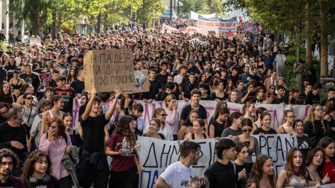 Las protestas estudiantiles también se hicieron sentir en Grecia.