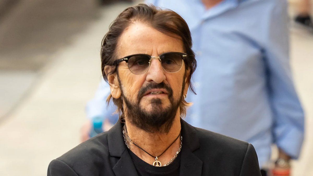 Ringo Starr volvió a dar positivo de Covid-19 y canceló su gira