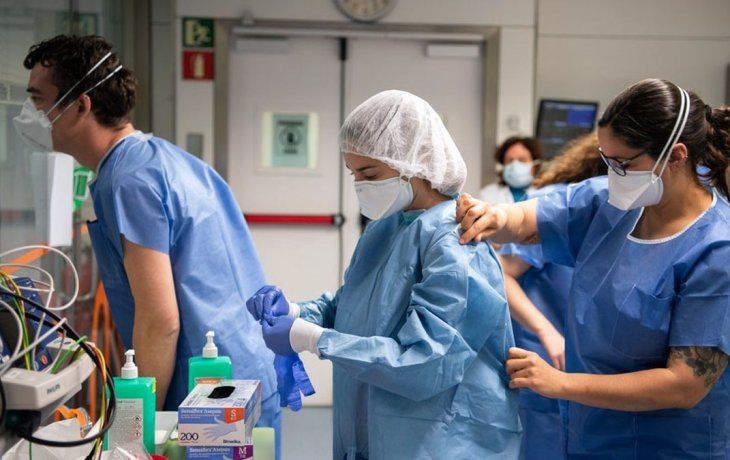 Muchosprofesionales se han contagiado o han muerto debido al coronavirus.