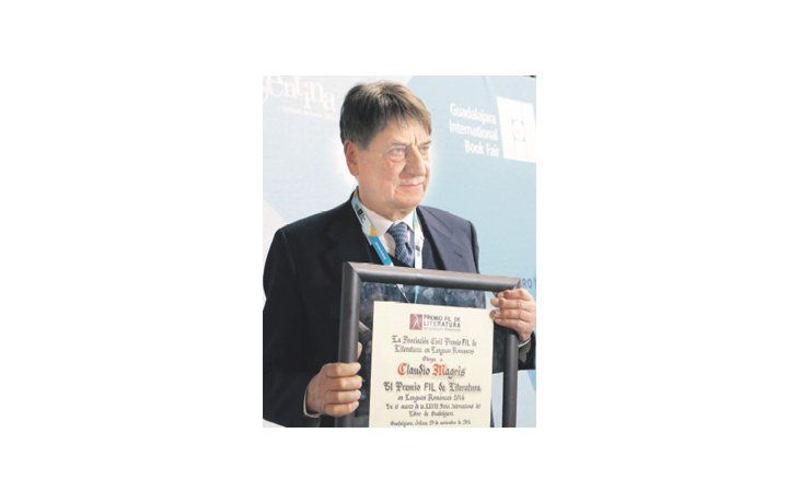 ámbito.com | Claudio Magris recibió el premio FIL de Literatura en Lenguas Romances, el mayor que otorga la Feria del Libro de Guadalajara.