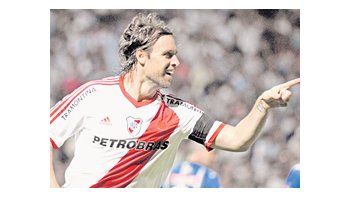 Fernando Cavenaghi desea formar una dupla letal con David Trezeguet. Está ansioso por empezar los entrenamientos el 4 de enero.