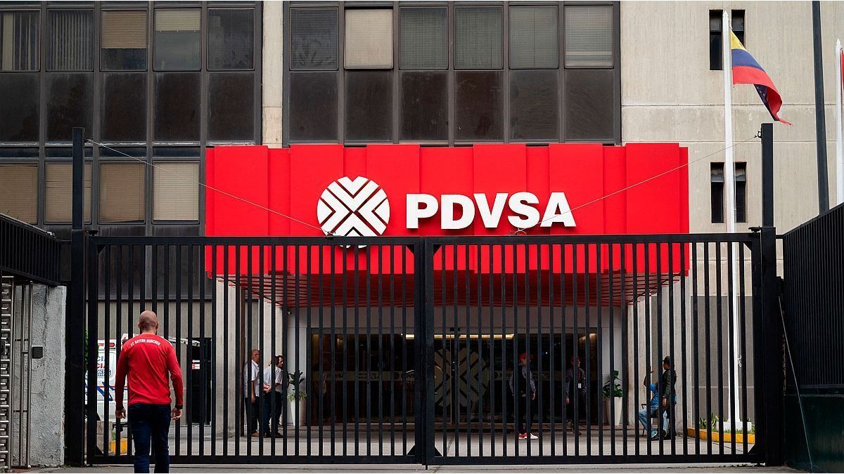 PDVSA seeks to charge more in cryptocurrencies for its oil due to the possibility of sanctions against Venezuela