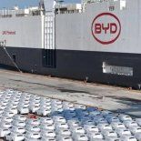 Los autos chinos que arriban al país amenazan con lastrar la producción local. Los autos chinos que arriban al país amenazan con lastrar la producción local.