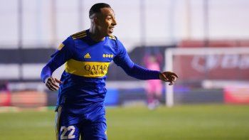boca le gano a barracas central y es el unico puntero