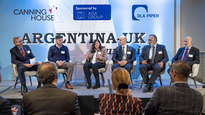 El Argentina–UK Summit confirmó un clima favorable para el avance de proyectos binacionales y un renovado interés británico en sectores ligados al desarrollo sostenible.