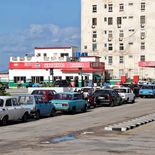 El Gobierno cubano activó un plan de emergencia para reducir el consumo ante la escasez de combustible. El Gobierno cubano activó un plan de emergencia para reducir el consumo ante la escasez de combustible.