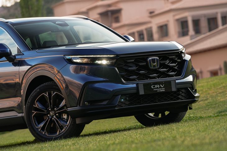 The new CR-V will be launched in October and will be priced below $75,000. The new CR-V will be launched in October and will be priced below $75,000.