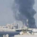 El portavoz militar Avichay Adraee confirmó que las fuerzas israelíes lanzaron un ataque masivo por aire y tierra contra diversos objetivos en la zona. El portavoz militar Avichay Adraee confirmó que las fuerzas israelíes lanzaron un ataque masivo por aire y tierra contra diversos objetivos en la zona.